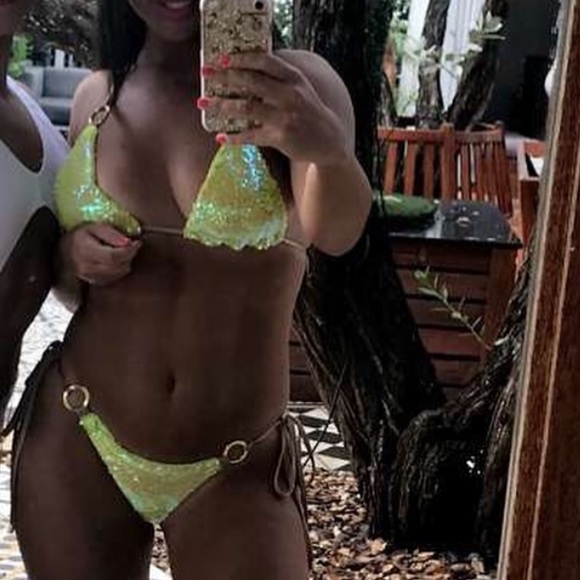 Beach bunny Siren Bikini - Picture 6 of 6